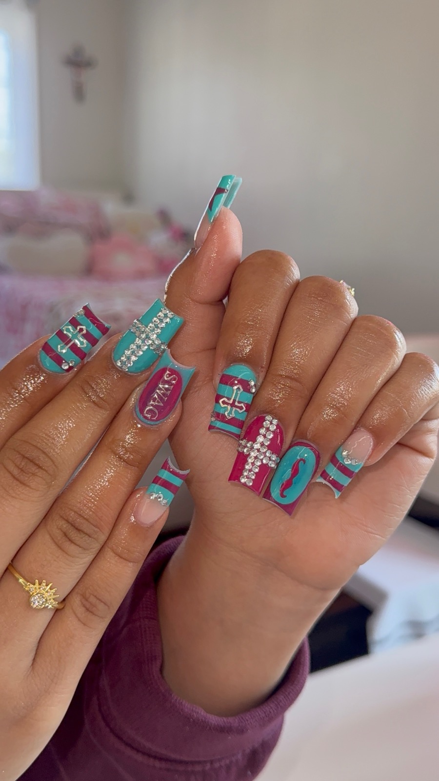 Julissa Boutique nail art